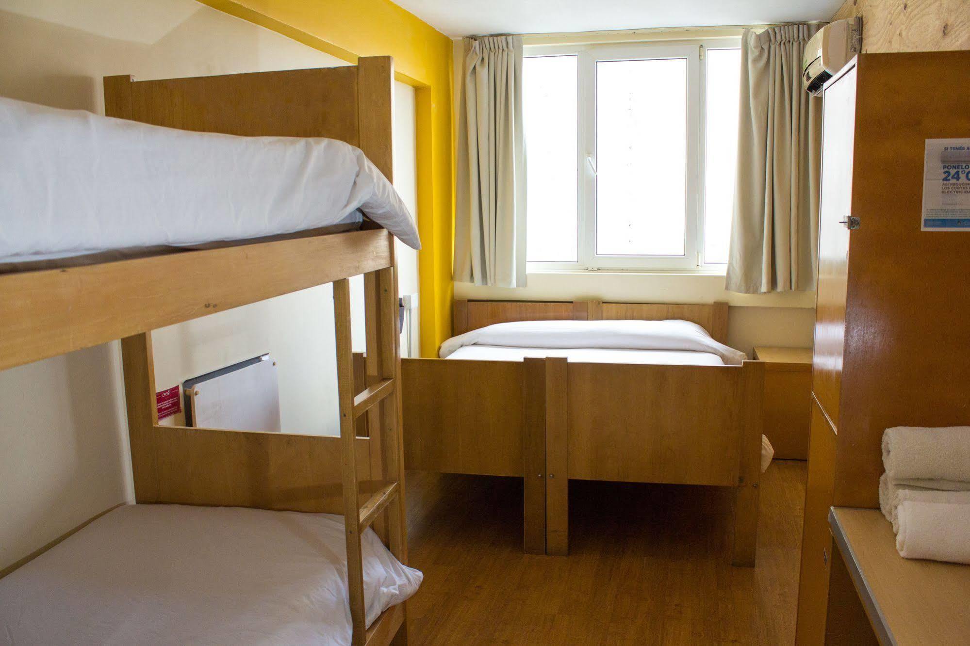 Circus Hostel Буенос Айрес Екстериор снимка
