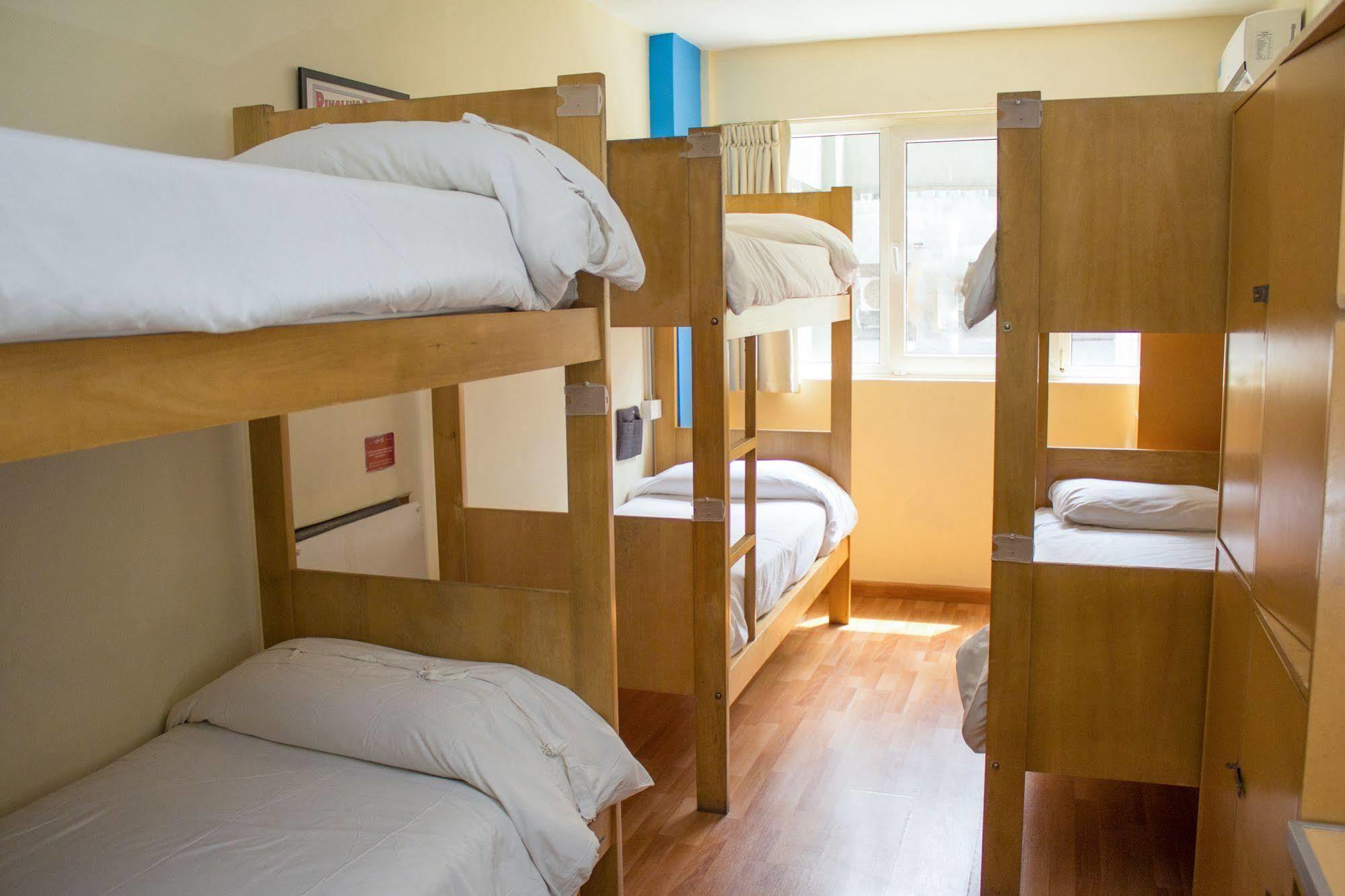 Circus Hostel Буенос Айрес Екстериор снимка
